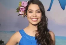 Aulii Cravalho 568x420 1 390x220 1