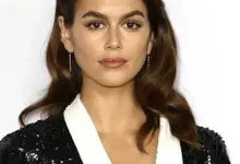 Kaia Gerber 375x220 1