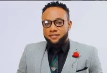 Kcee 390x220 1