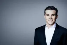 Phil Mattingly Biography 696x391 1 390x220 1