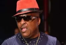 Shina Peters bio 390x220 1