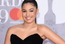 Mabel McVey Biography, Age ,Net Worth, Wiki, Real Name, Children, Instagram, Parents, partner 3 Songstress Mabel McVey 390x220 1