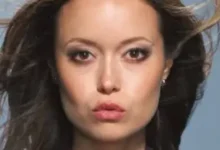 Summer Glau 1 420x420 1 390x220 1