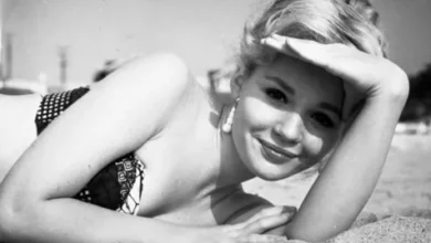 Tuesday Weld Biography
