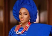 bukunmi oluwashina 696x355 1 390x220 1