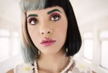 Melanie Martinez Biography, Age ,Net Worth, Wiki, Real Name, Children, Instagram, Parents, partner 3 melanie martinez 1 orig 768x512 1 720x405 1